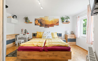 Schlafzimmer Og