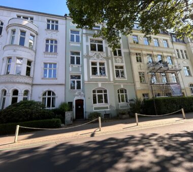 Toplage Dortmund: Denkmalgeschütztes Mfh &Amp; Ausbauoption 3 Ansicht Vorne