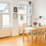 Sofort Bezugsfrei! Attraktive Maisonette-Wohnung In Berlin-Spandau 4 Wohnzimmer (Untere Ebene)