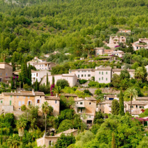 Boutique-Hotel-Can-Sull_Guide-Mallorca_deia-village-tramuntana-mountain