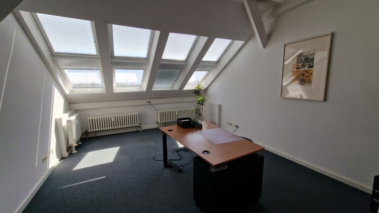 Büro 1