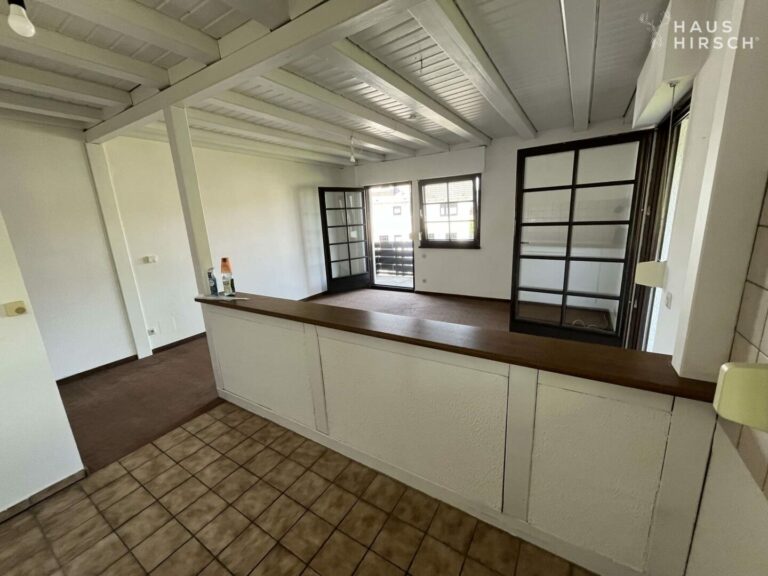 Blick auf Wohnzimmer/Küche