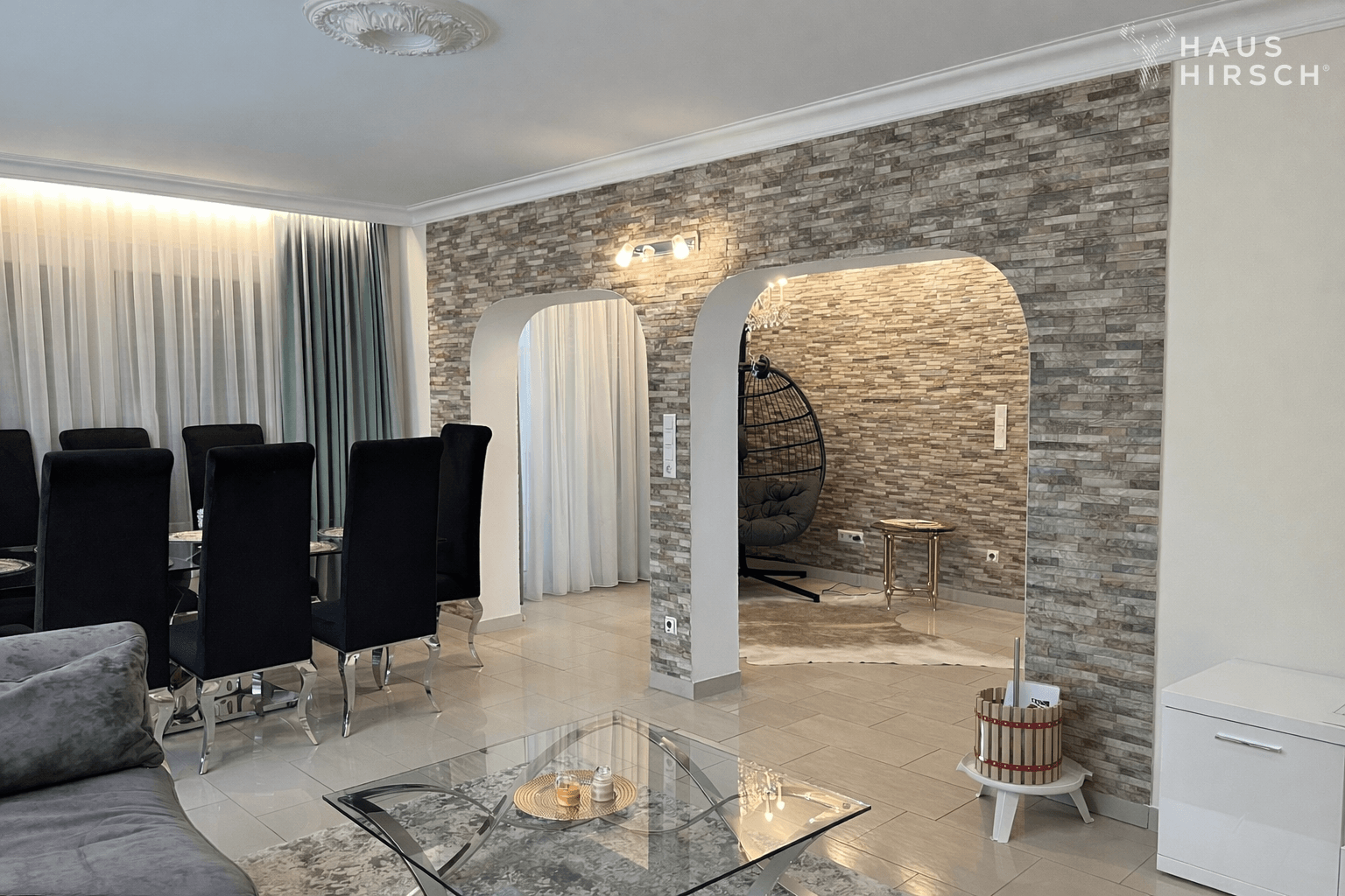 Wohn- und Essbereich