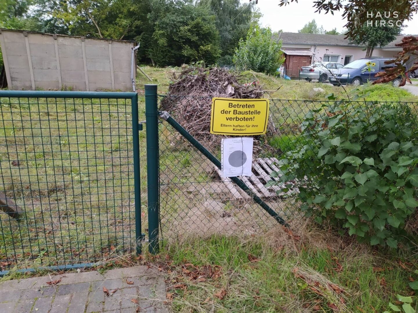 Grundstück mit Baugenehmigung