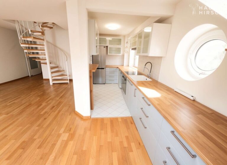 Offener Wohn- und Essbereich