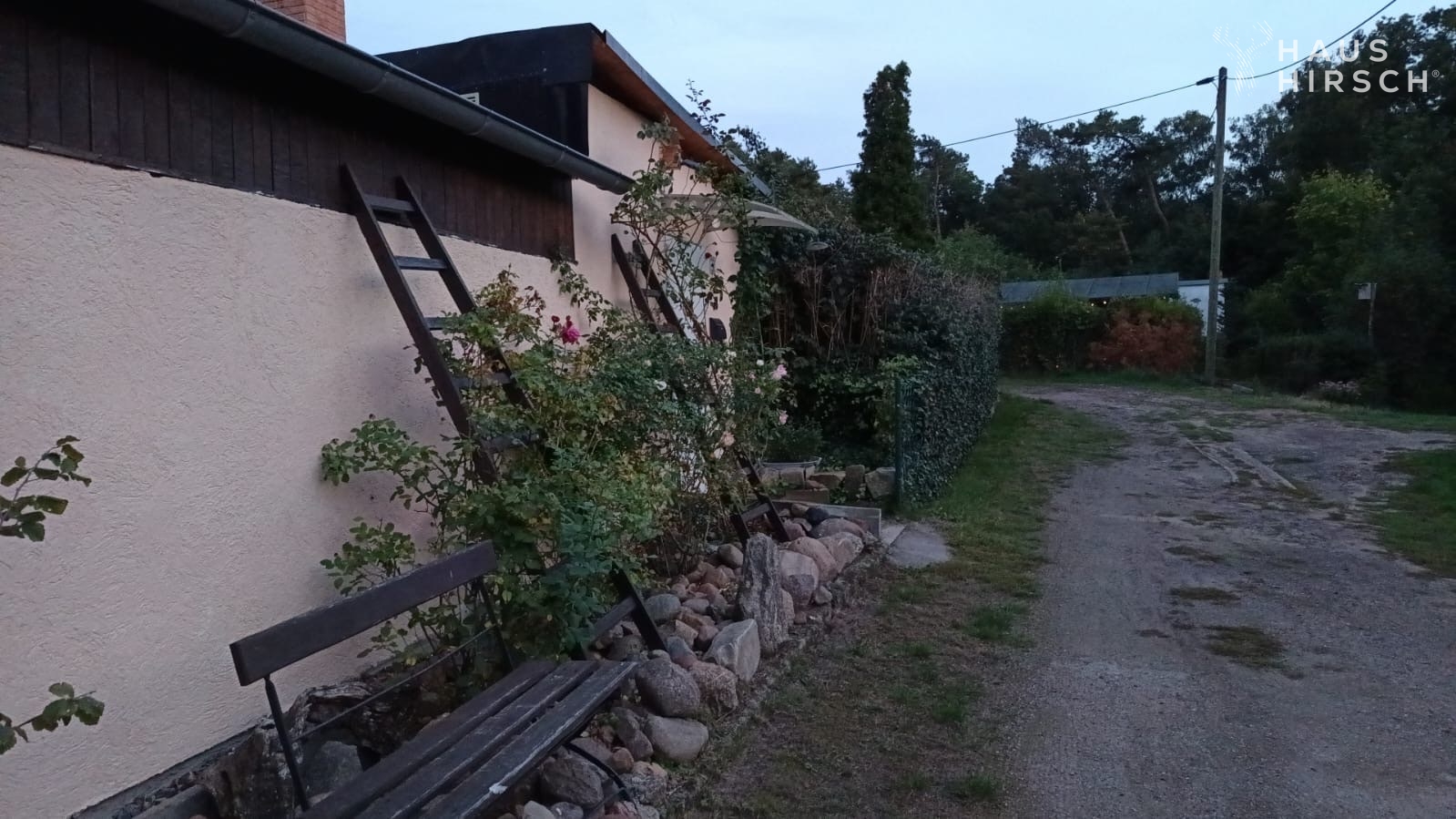 Medien 3-47D124CE-26C7-4843-916E-5CEFD9AFAECD