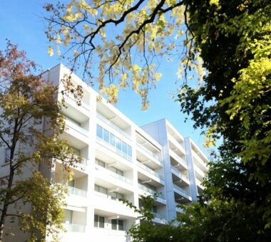 Im Herzen Von Augsburg: Sanierte Wohnung Mit Balkon, Schwimmbad &Amp; Sauna 2 Hausansicht