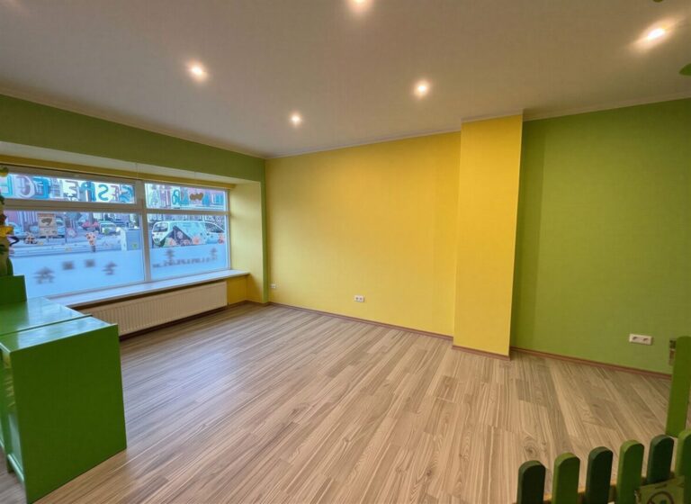 Kita Eingangsbereich links