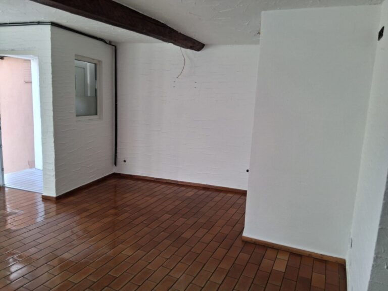 cdab078d e02f 49ff bcc9 ad74f6