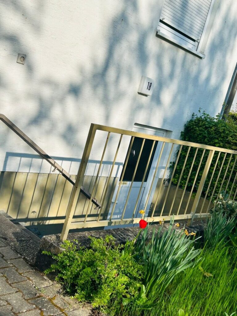 Außenbereich zum Fahrradkelle