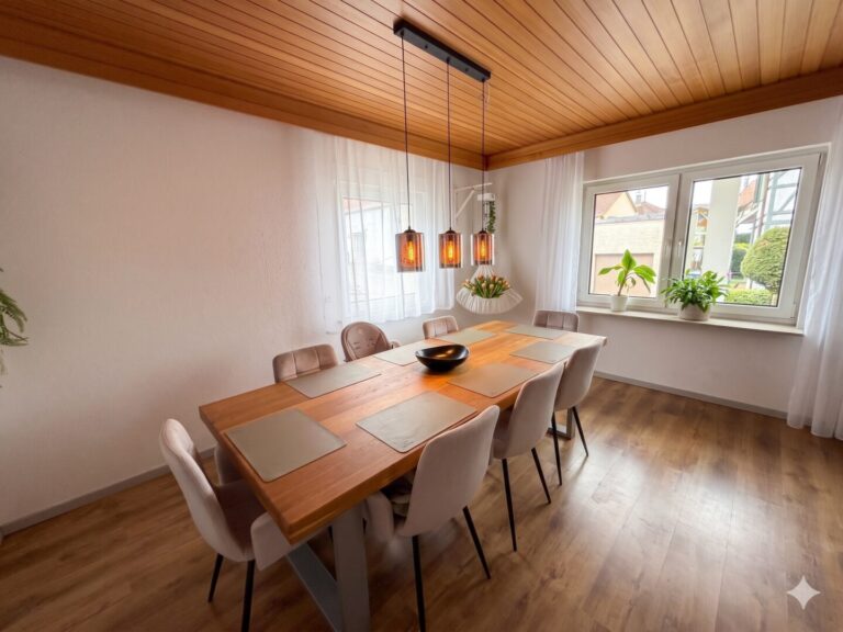 EFH - Esszimmer