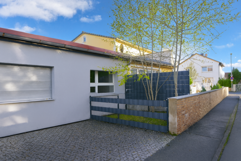 Eigener Parkplatz