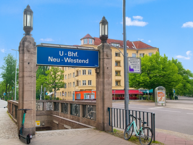 U Bahn Neu Westend