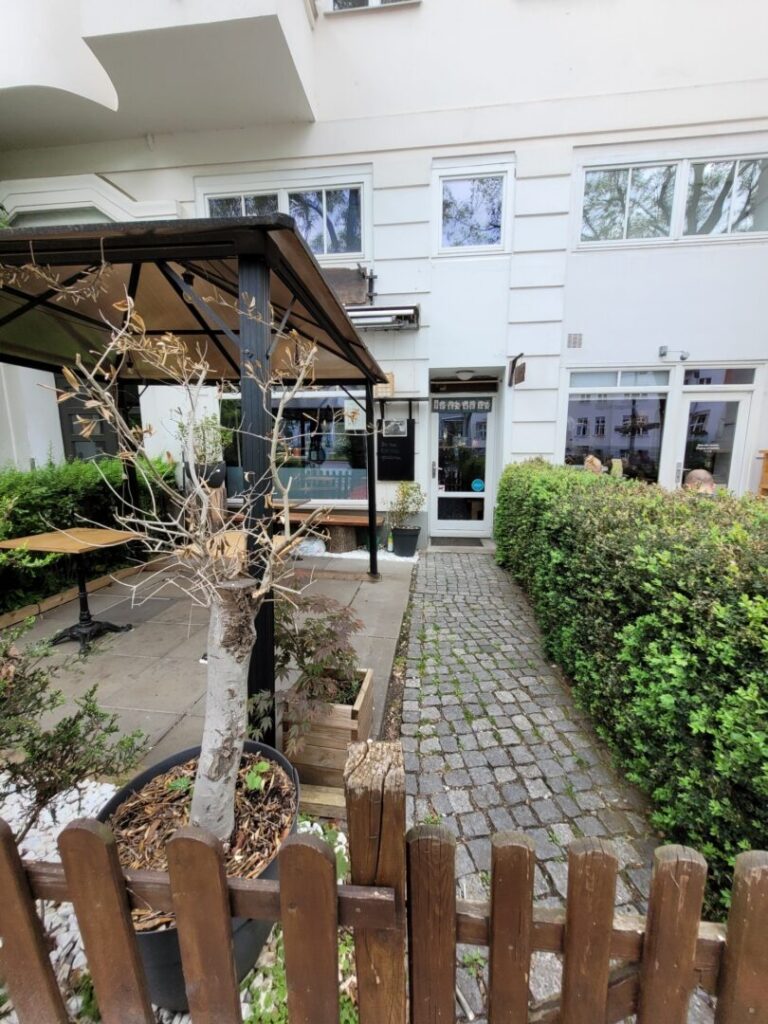 Terrasse Laden