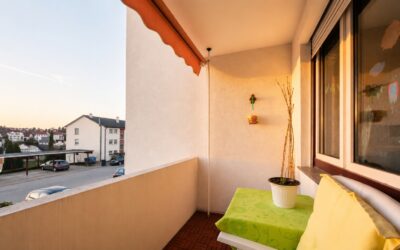Balkon Mit Abendsonne