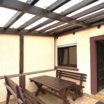 Eingangsbereich Mit Balkon