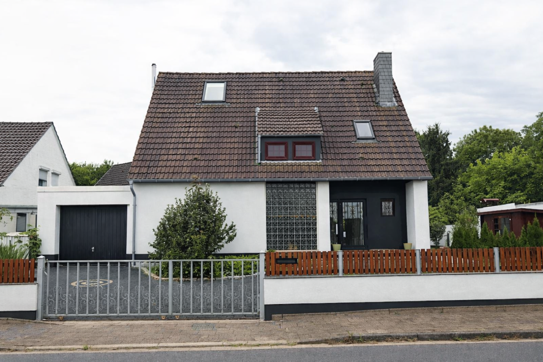 Straßenansicht