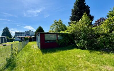 Ansicht Hinten Mit Gartenhaus