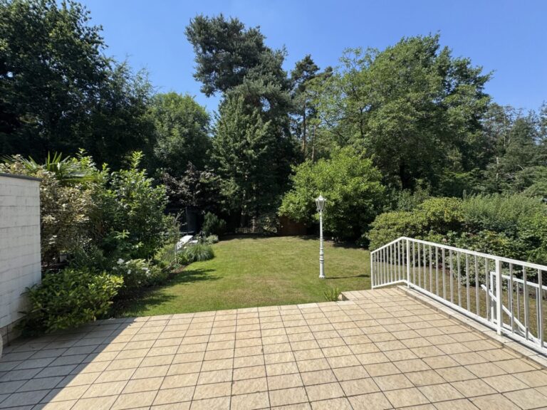 Garten direkt am Waldrand