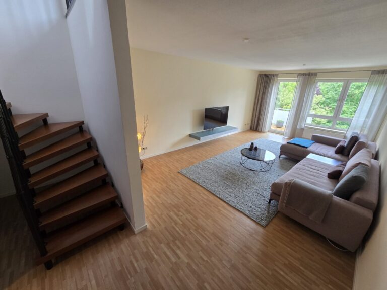 großes Wohnzimmer