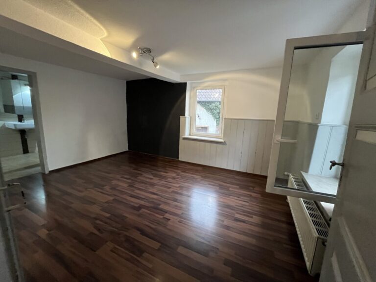 Zimmer 1 EG