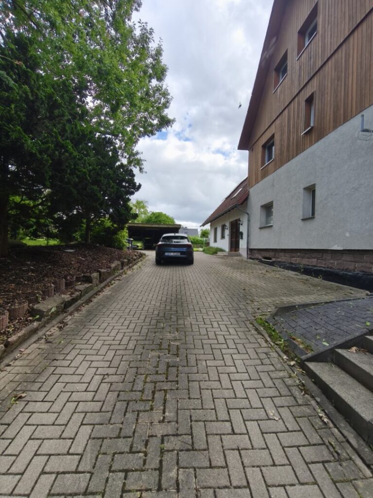 Einfahrt