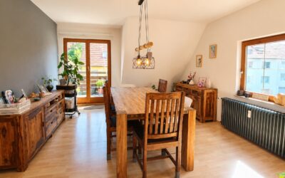 Immobilien 2 Esszimmer 2. Stockwerk