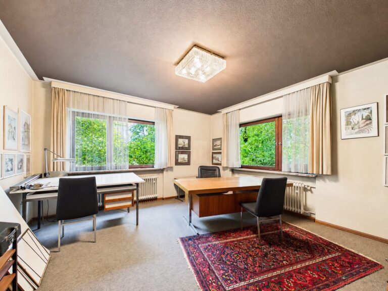 Büro