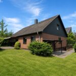 Ansicht Hinten Mit Terrasse