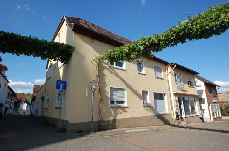 Straßenseite