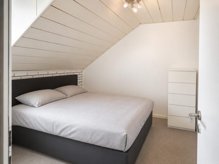 Schlafzimmer AI modified
