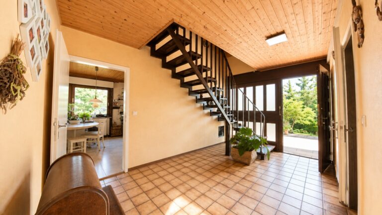 Eingang-Treppe EG