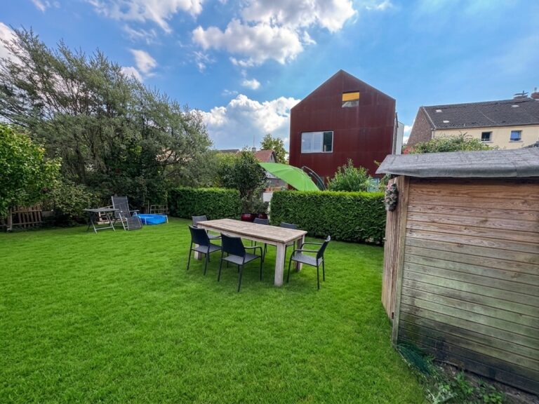 Garten KI bearbeitet