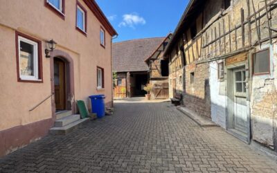 Immobilien 9 Blick In Den Hof