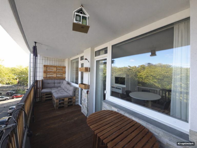 KI-optimiert – Balkon 1