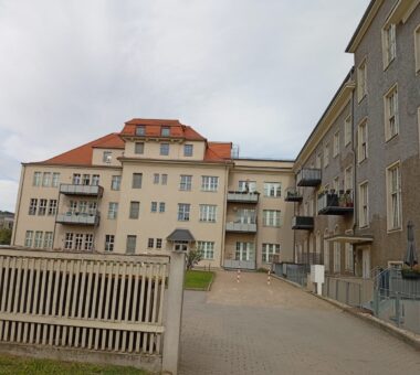 Gesamtes Gebäudeensemble