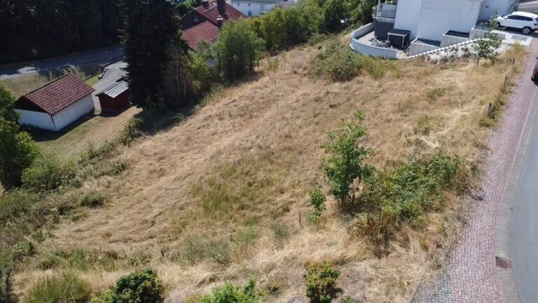 Grundstück Hanglage