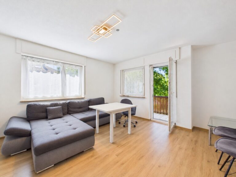 Helles Wohnzimmer