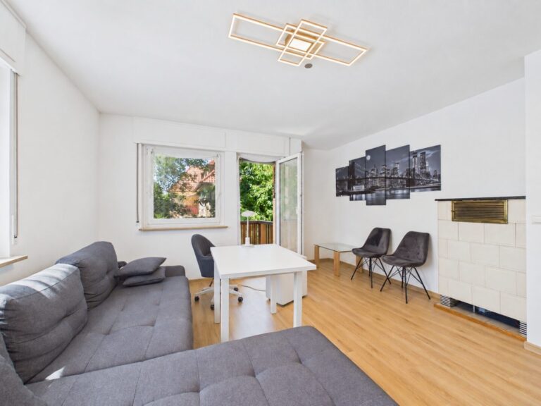 Helles Wohnzimmer