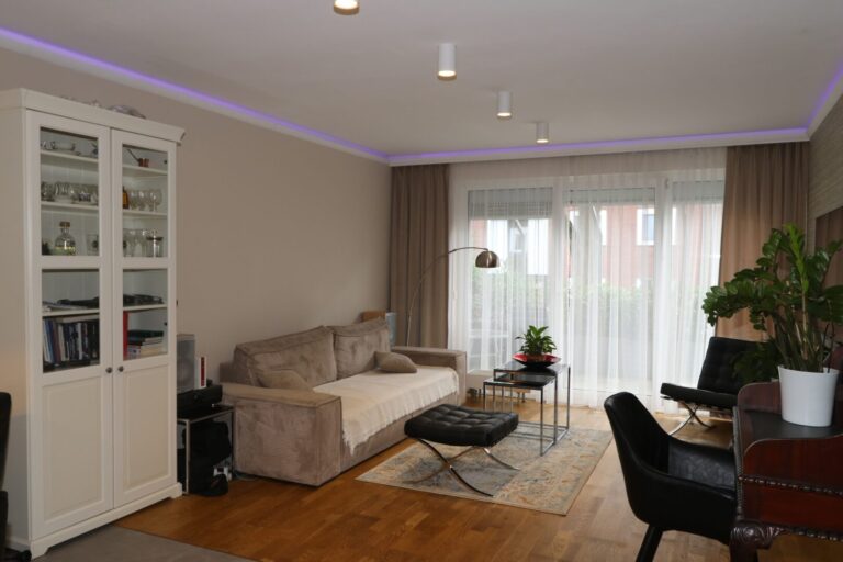 Wohnzimmer (2)
