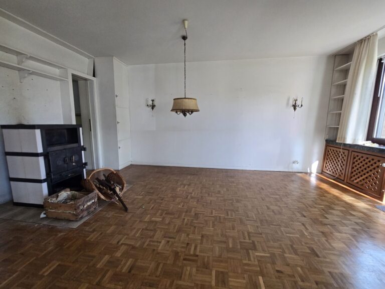 Esszimmer mit Kaminofen