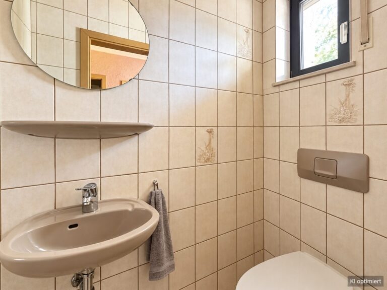 Gäste-WC EG aktuell