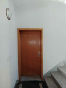 Wohnungseingangstür