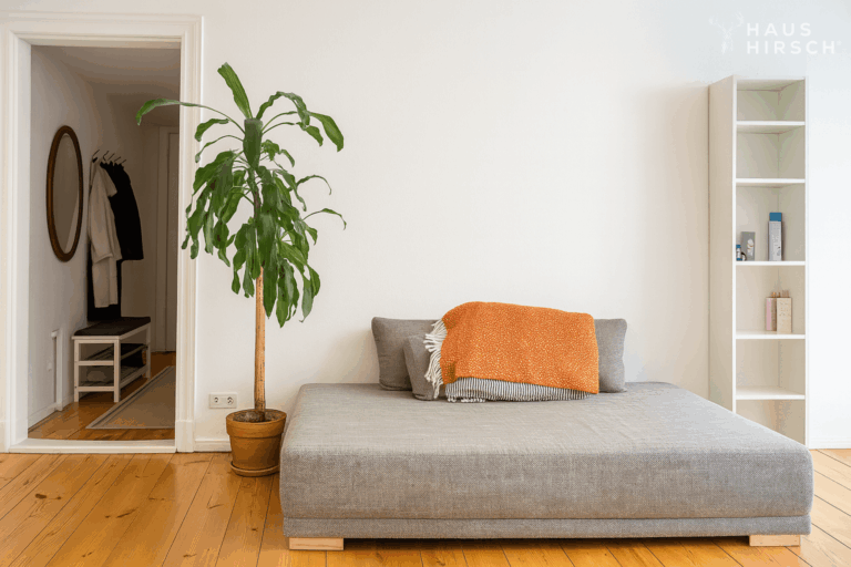 Wohnzimmer (untere Ebene)