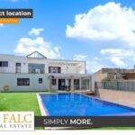 [Cover] Villa Mit Ferienvermietungslizenz