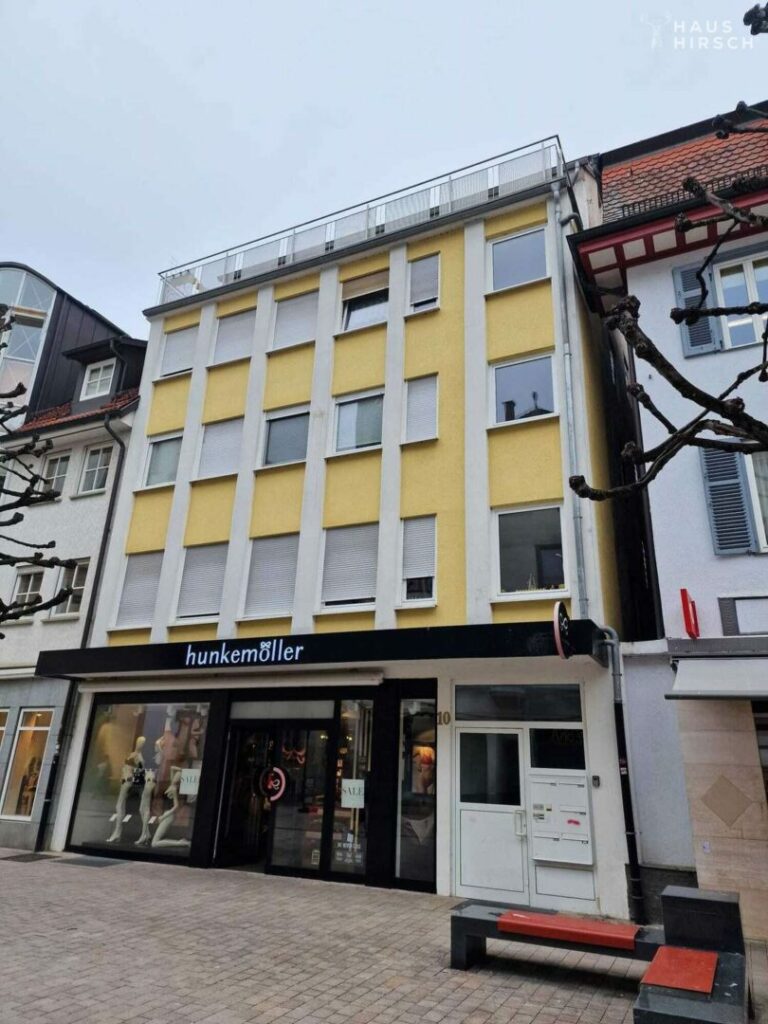 Gebäude Frontansicht/Eingang