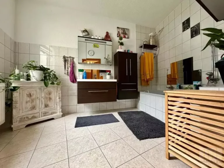 Badezimmer 1. OG
