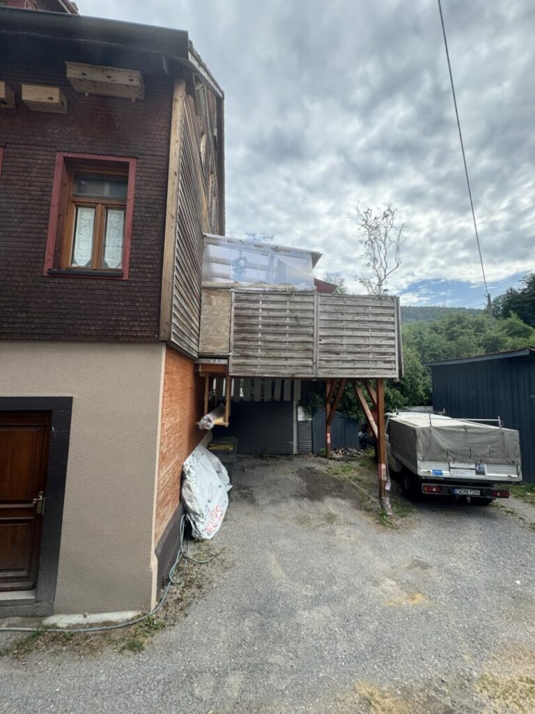 Balkon und Hof