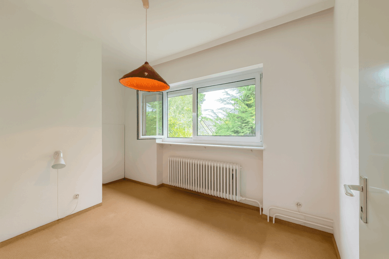 Büro 1 (OG)