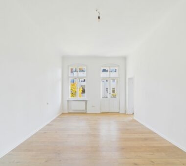 Tolle 2 Zimmer Wohnung Mit Balkon In Beliebtem Kiez! 7 Wohnzimmer